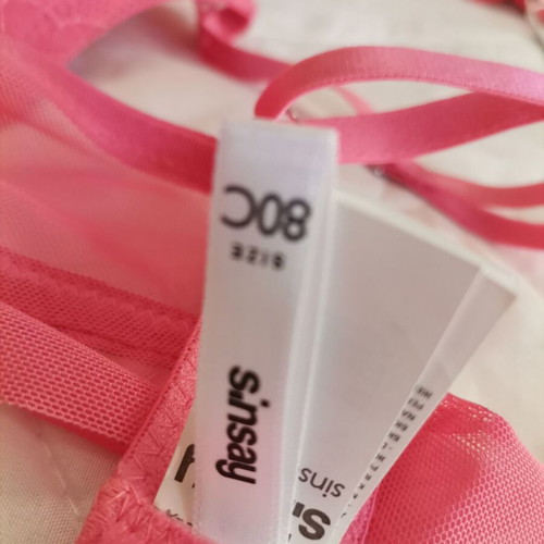 Pink bra new with lace
