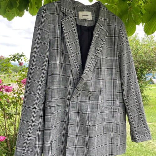 Stradivarius checked grey jacket size L like new