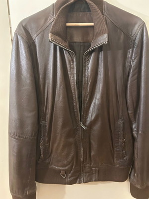 Brown leather men's jacket used, size medium
