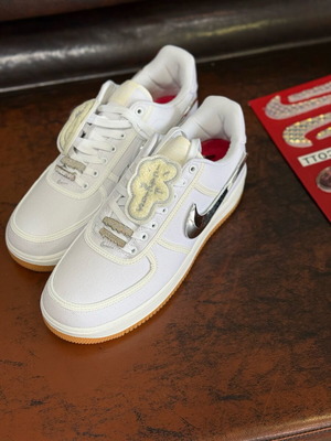 Nike Travis Scott x Air Force 1 Travis Scott παπούτσια μέγεθος 44 άσπρα σαν καινούργιο
