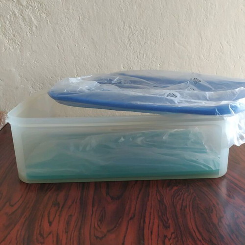 Tupperware storage container new 9.4 L
