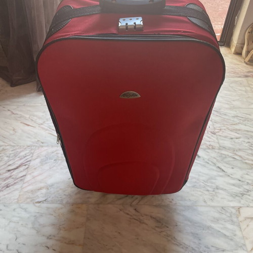 Dolphin suitcase like new, 50-65 lt, black and red
