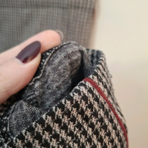 Marks & Spencer leggings pants like new with red stripe XL