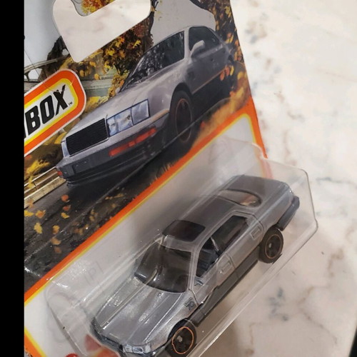 Matchbox Lexus LS400 new 2020