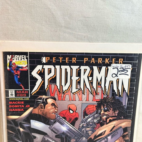 Peter Parker Spider-Man #89 like new, Spiderhunt Part 3, Marvel Comics
