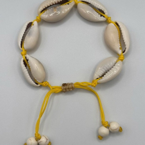 Bracelet with shells new