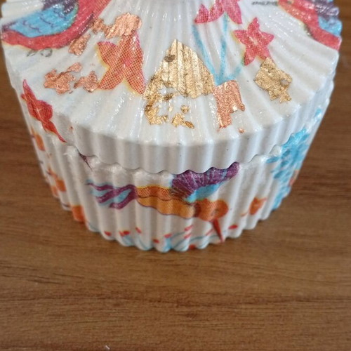 Handmade porcelain jar new with gold leaf and bronze details