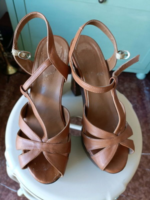 High Heeled Platform Sandals used, size 39, beige