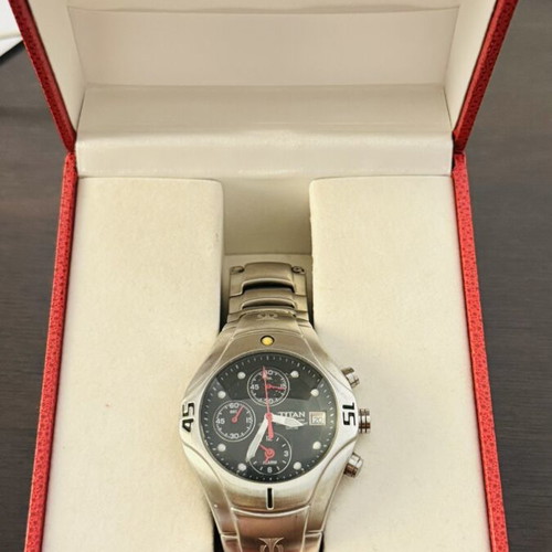 Titan Chronograph Alarm men's watch used, stainless steel, black dial