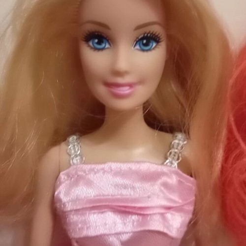 Dolls pack of 11 like new