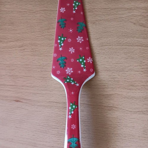 Ceramic Christmas Platter with Spatula like new