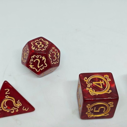 Dragon Scale Crimson & Gold RPG dice set like new