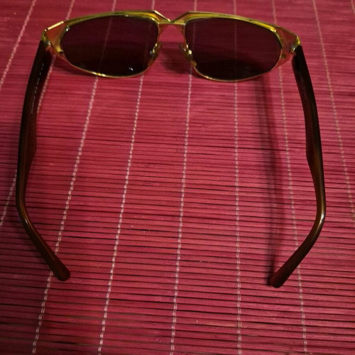 Fendi Fs75 sunglasses like new, vintage gold and leopard design