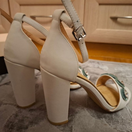 Kurt Geiger women's sandals like new, size 38