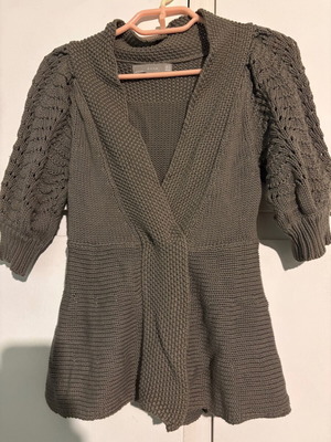 Zara knitted short-sleeve cardigan like new, khaki