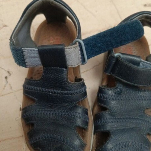 Camper leather kids sandals size 25 used with scratches
