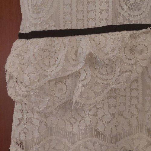White lace dress like new