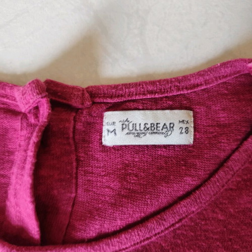 Pull & Bear pink short-sleeve top like new with buttons on back