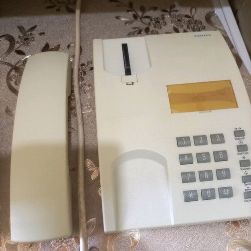 Phones used, pack of 4, Nitsuko and Siemens