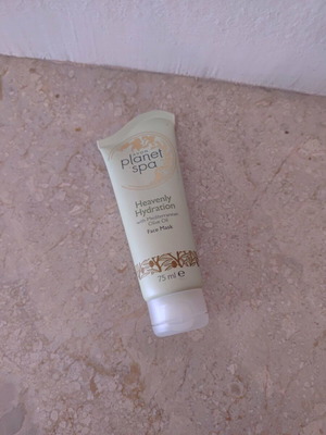 Avon Planet Spa Heavenly Hydration face mask new 75ml