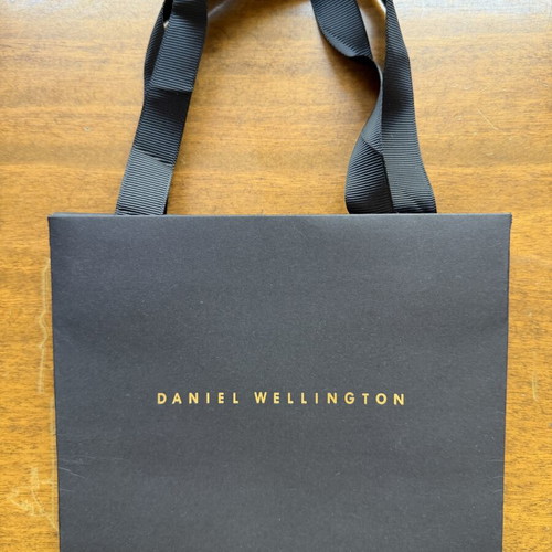 Daniel Wellington paper bag new, 14x18cm