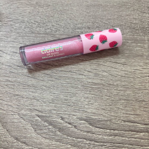 Claire’s lip gloss brilliant à lèvres with strawberry scent new