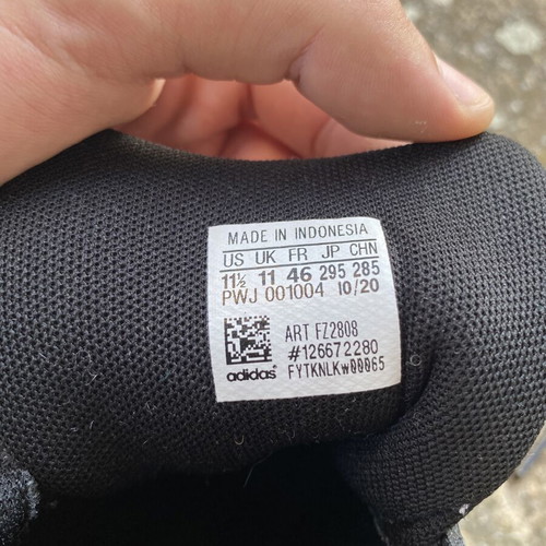 Adidas Runfalcon 2.0 sneakers size 46 black like new