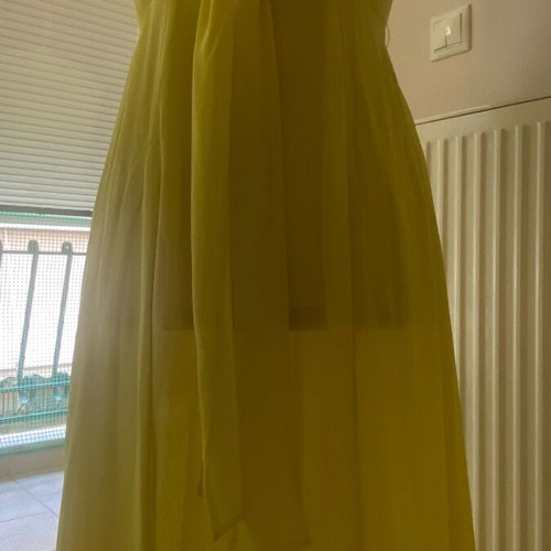 BSB evening dress yellow like new, size L