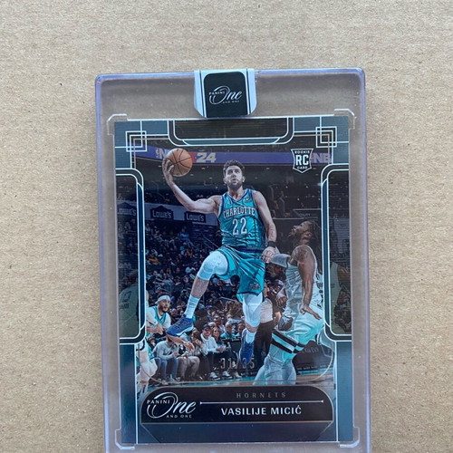 Vasilije Micic Rookie αριθμημένη κάρτα 2024 Panini One and One καινούργιο