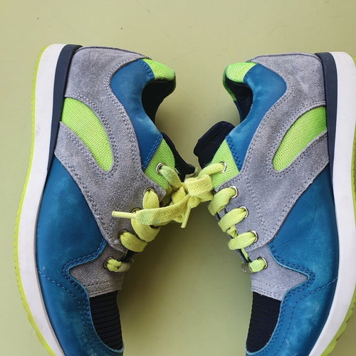 Set of Boys' Shoes Dior 31, Lv 30, Tod 31 like new, multicolor