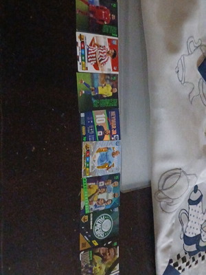 Football cards like new