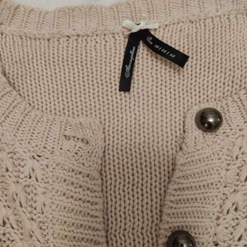 Beige cardigan used, size L with metal buttons