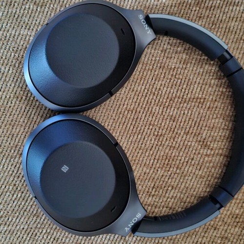 Sony WH-1000XM2 ακουστικά over-ear σαν καινούργια με ANC