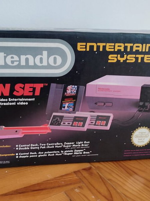Nintendo Entertainment System NES Action Set box and styrofoam used