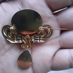 Vanity brooch in teardrop eye shape