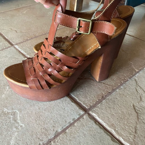 Migato platform sandals like new, size 40, brown with wooden heel