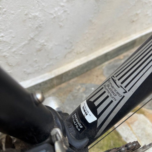 Specialized Sirrus city bike used, 27 speeds, V-brakes