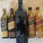 Johnnie Walker 5 φιάλες 4χ200 ml και 1χ700ml καινούργιο