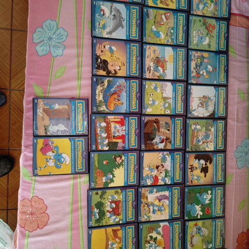 Smurfs DVD used, dubbed, set of 29 discs