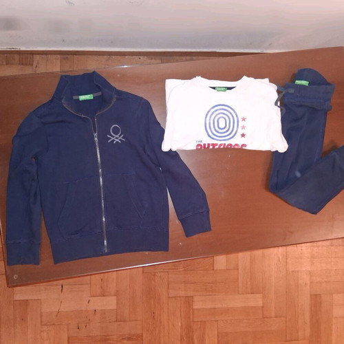 Set of 3 pieces jacket, t-shirt and pants used United Colors of Benetton