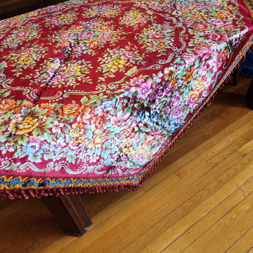 Vintage velvet tablecloth 160x160 like new