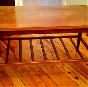 Τραπέζι σαλονιού ξύλινο ( VINTAGE )