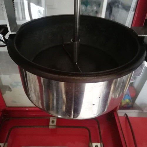 Popcorn machine used, cleaned and ready to use
