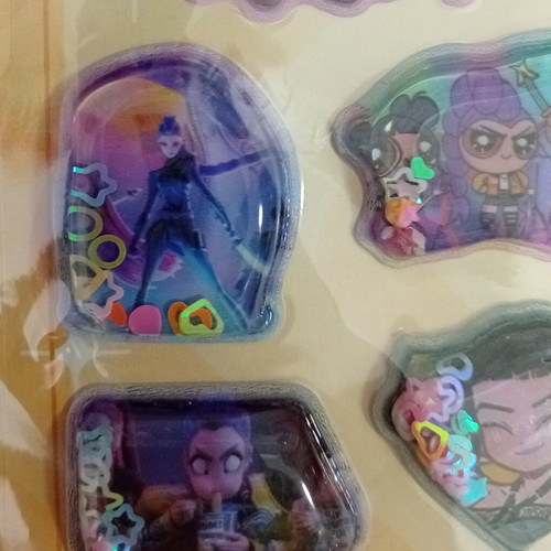3D Water Shaker Stickers Card - K-Pop Demon Hunters