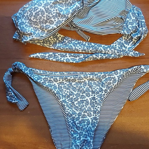 Double Face women's bikini set, striped and floral, size M, cup B-C