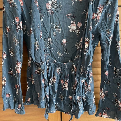 American Eagle Floral Wrap Top with Peplum and Bell Sleeves XS like new