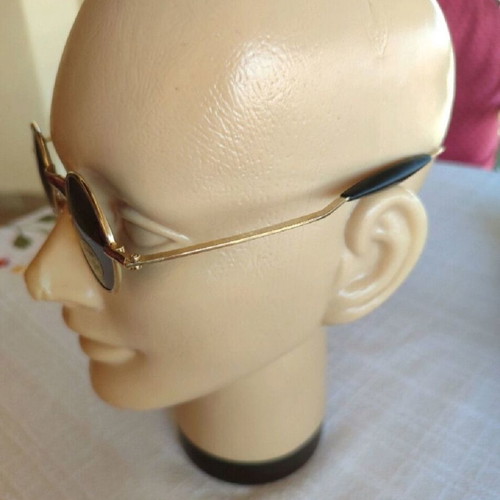Vintage 90s Sunglasses Italy Design new, gold frame, UV 400 protection