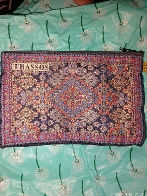 Wallet like new, gold and blue
