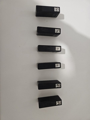 Flashlights like new, pack of 6, battery operated