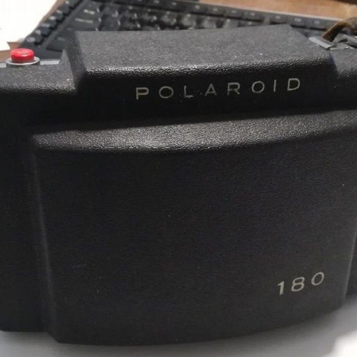 Polaroid Land Camera Model 180 vintage like new